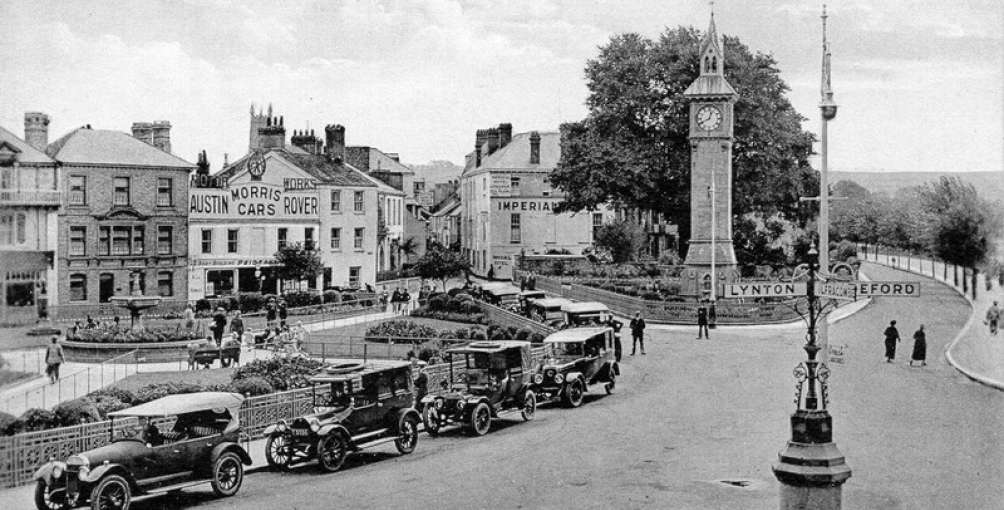 Old black and white image of Barnstaple Square with Imperial Hotel in center
