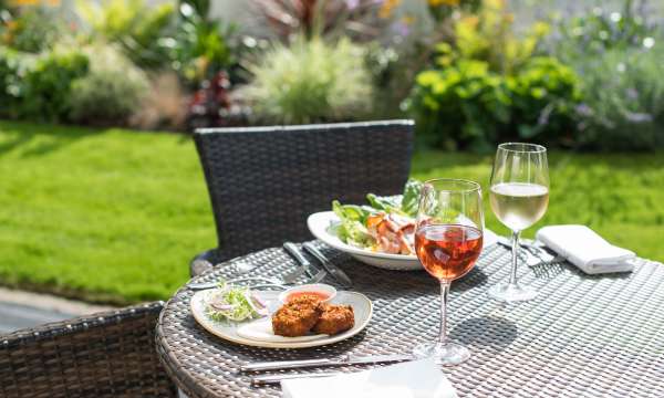 Al fresco lunch at the Seasons Bar & Brasserie, The Park Hotel, Barnstaple