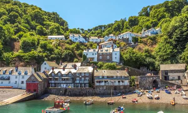 Clovelly Village View